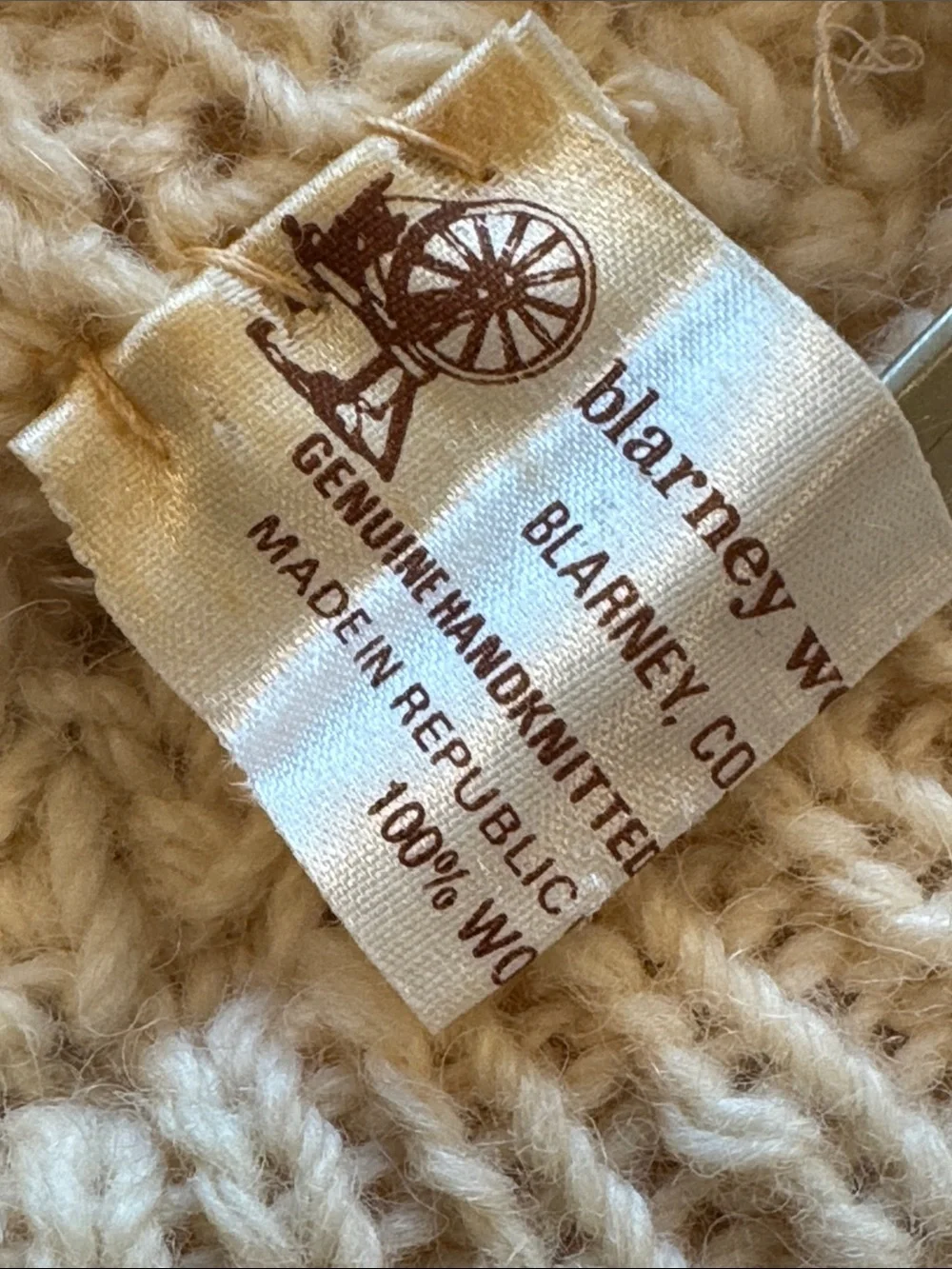 Blarney Woollen Mills Irish Aran Wool Ivory Fisherman Sweater Size L